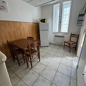 https://aquanerius-residence.hotels-rhonealpes.com